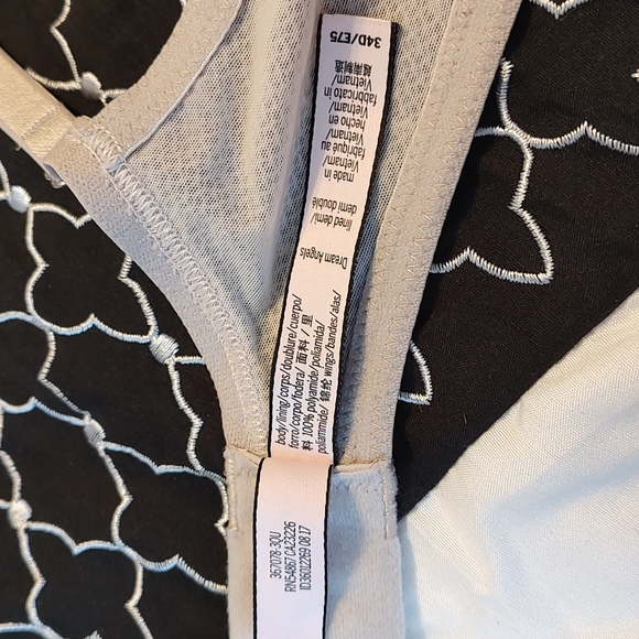 🥰 EUC Victoria's Secret Dream Angels Lined Demi Underwire Bra, Lilac, 34D - Picture 10 of 12